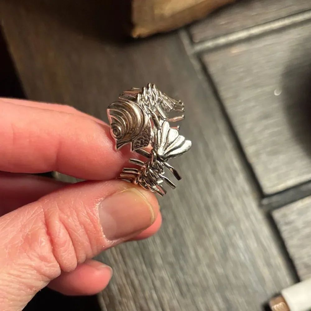 Silver Fish Skeleton Ring - Picture 6 of 8